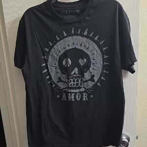 Black Short-Sleeve 'Amor' Skull Graphic Tee Size M